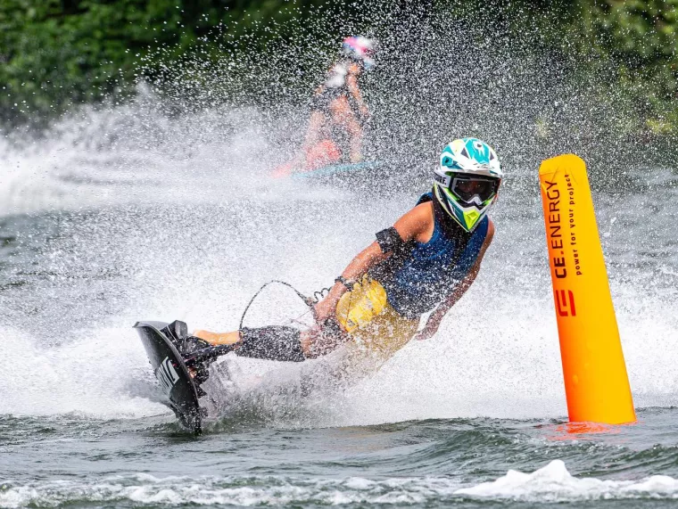 CE.ENERGY je pro tento rok jedním z partnerů evropské série MOTOSURF CONTINENTAL CUP 2023