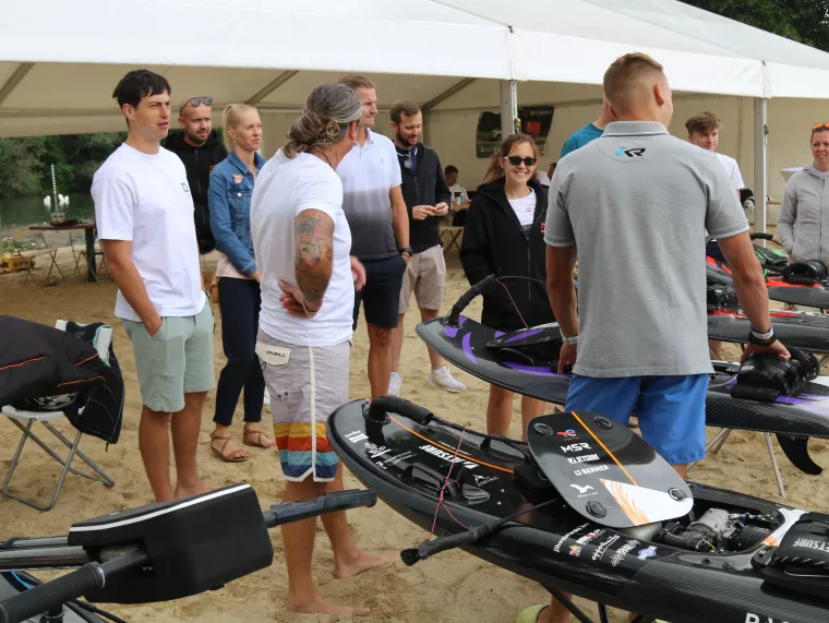 CE.ENERGY je pro tento rok jedním z partnerů evropské série MOTOSURF CONTINENTAL CUP 2023