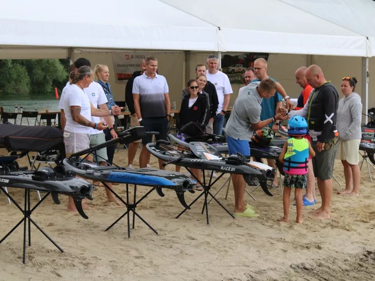 CE.ENERGY je pro tento rok jedním z partnerů evropské série MOTOSURF CONTINENTAL CUP 2023