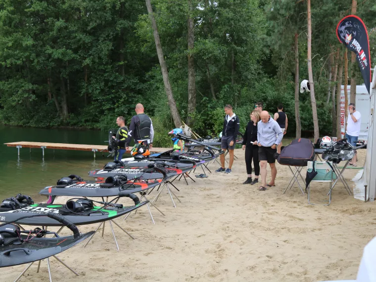 CE.ENERGY je pro tento rok jedním z partnerů evropské série MOTOSURF CONTINENTAL CUP 2023