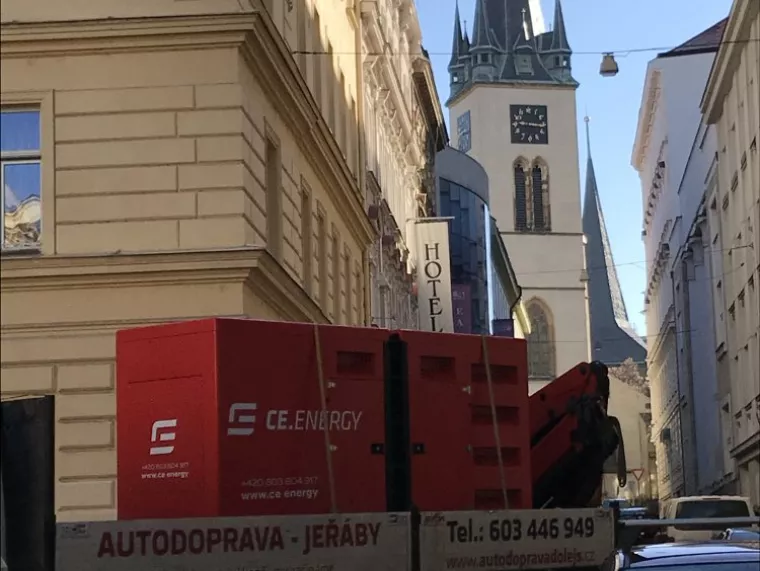 Evropu zasáhne orkánová bouře. Do Česka dorazí ve čtvrtek. CE.ENERGY je v pohotovosti pro firmy i krizové situace