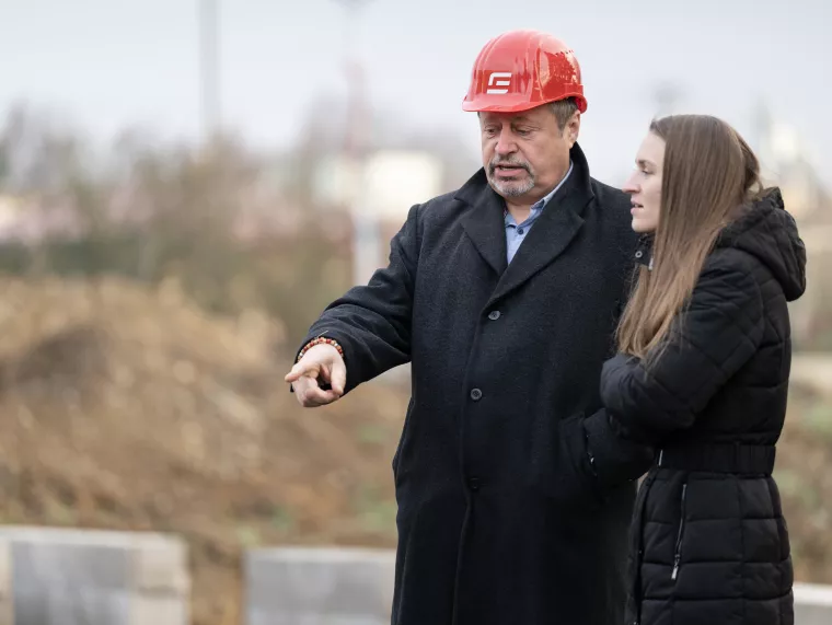 Německý boom bateriových úložišť inspiruje Evropu. CE.ENERGY realizuje klíčové projekty v České síti