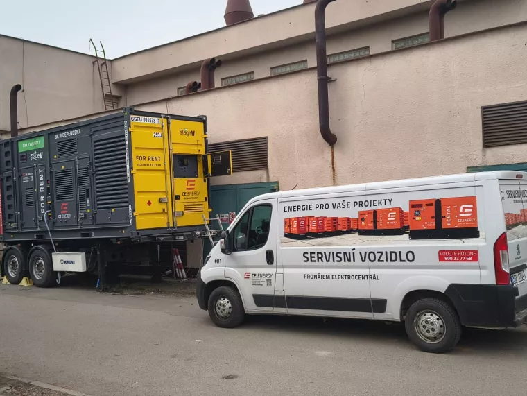 Zelené baterie venkova nevyužívají svůj potenciál: Zemědělci brání kombinovanou výrobu a sází na chytrou akumulaci